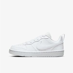 Nike Court low top shoes Youth 5.5